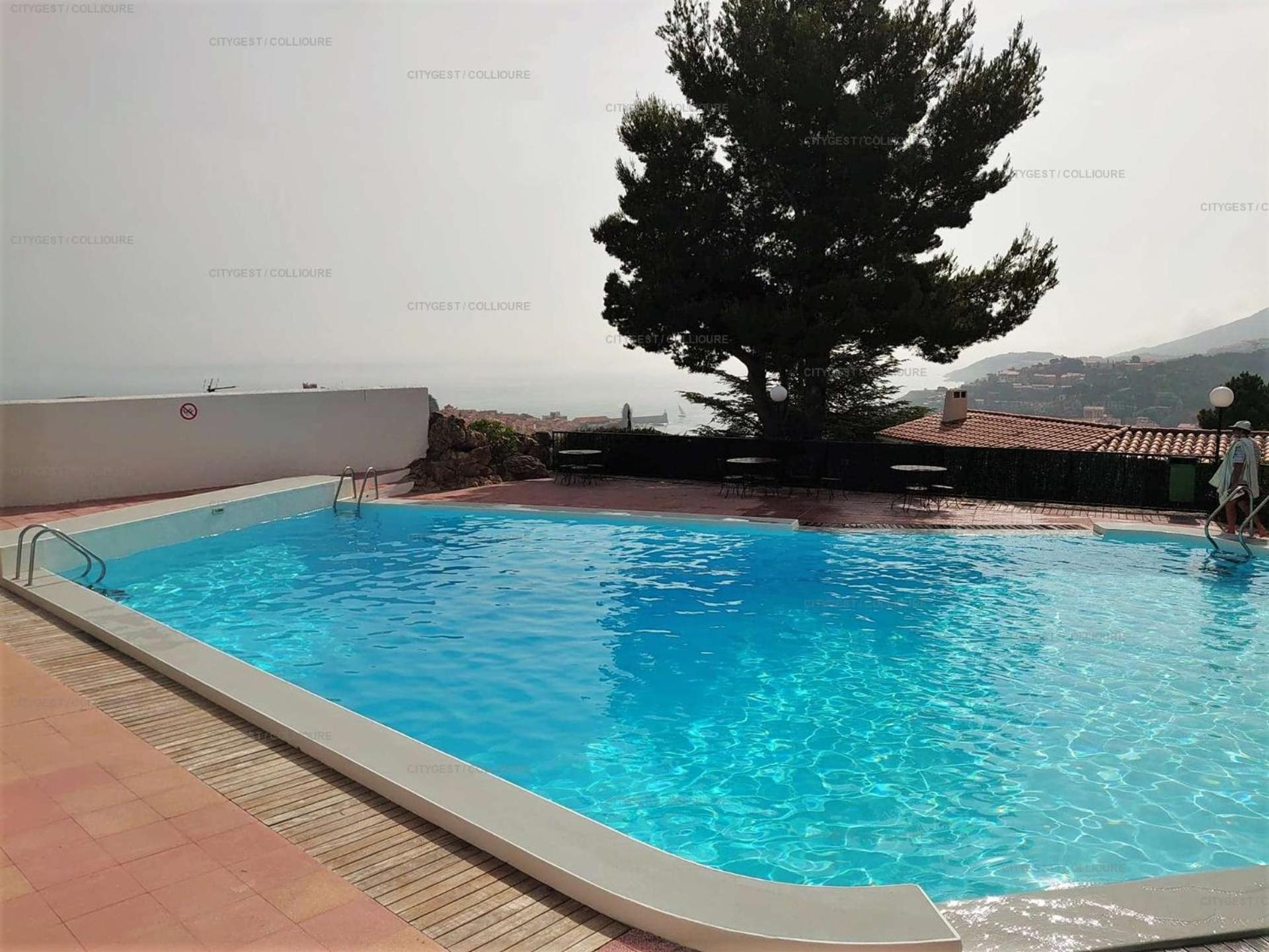 6amb38 Avec Terrasse Dans Avec Piscine Commune Villa *