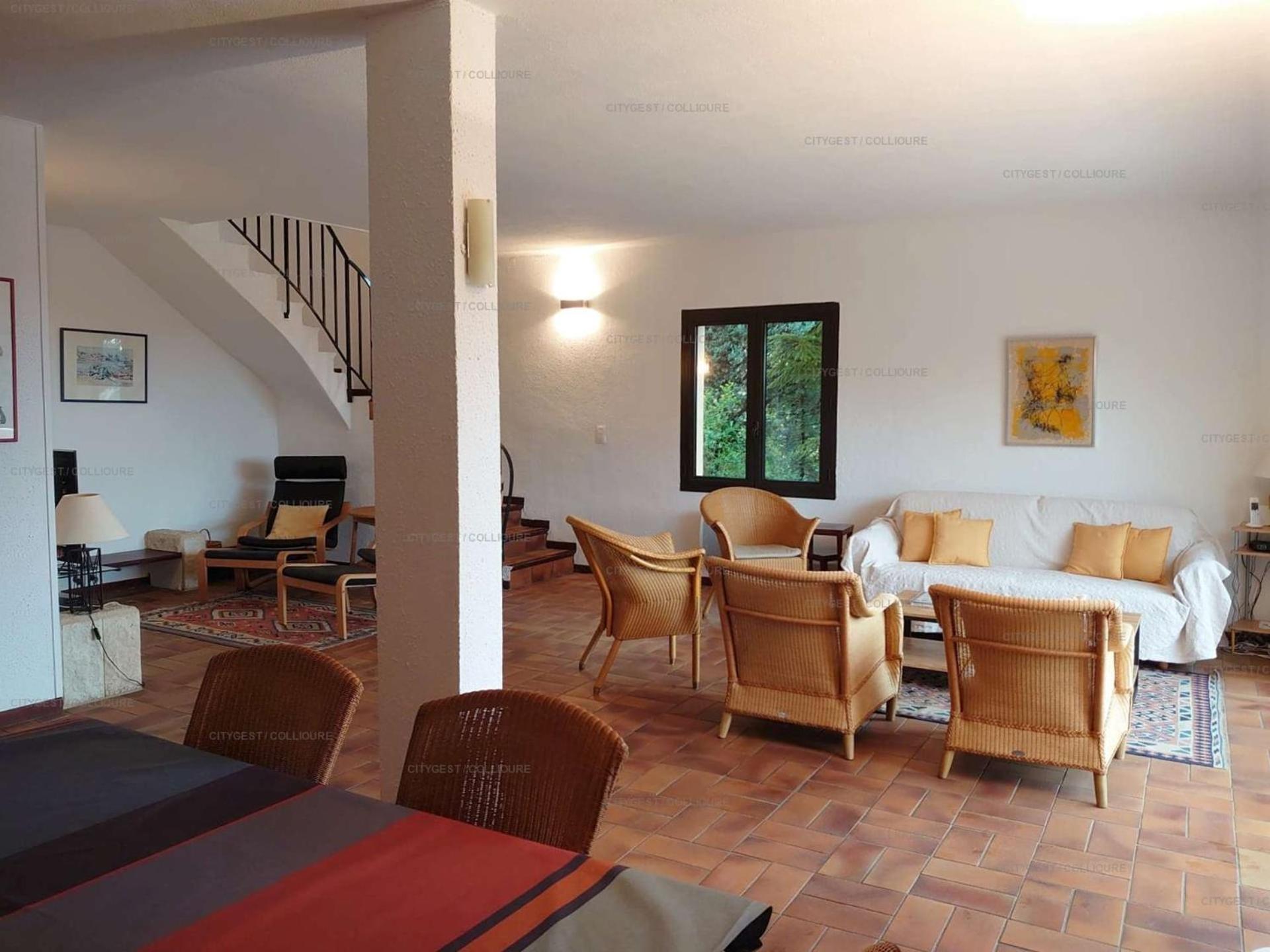 6amb38 Avec Terrasse Dans Avec Piscine Commune Collioure