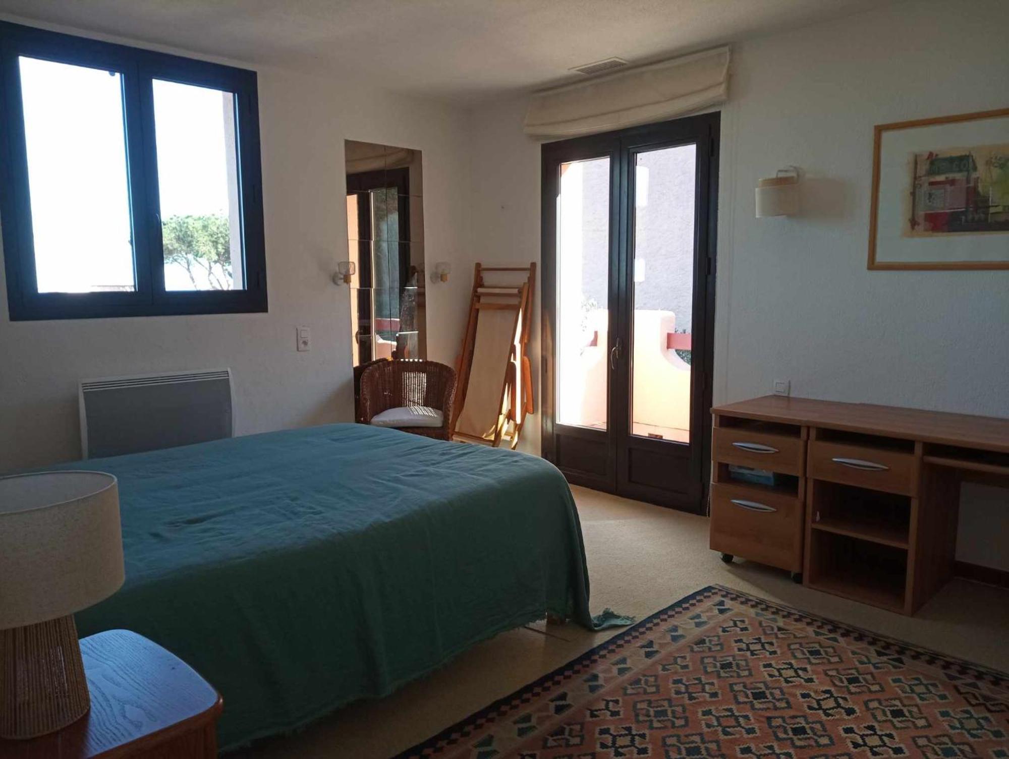6amb38 Avec Terrasse Dans Avec Piscine Commune Collioure